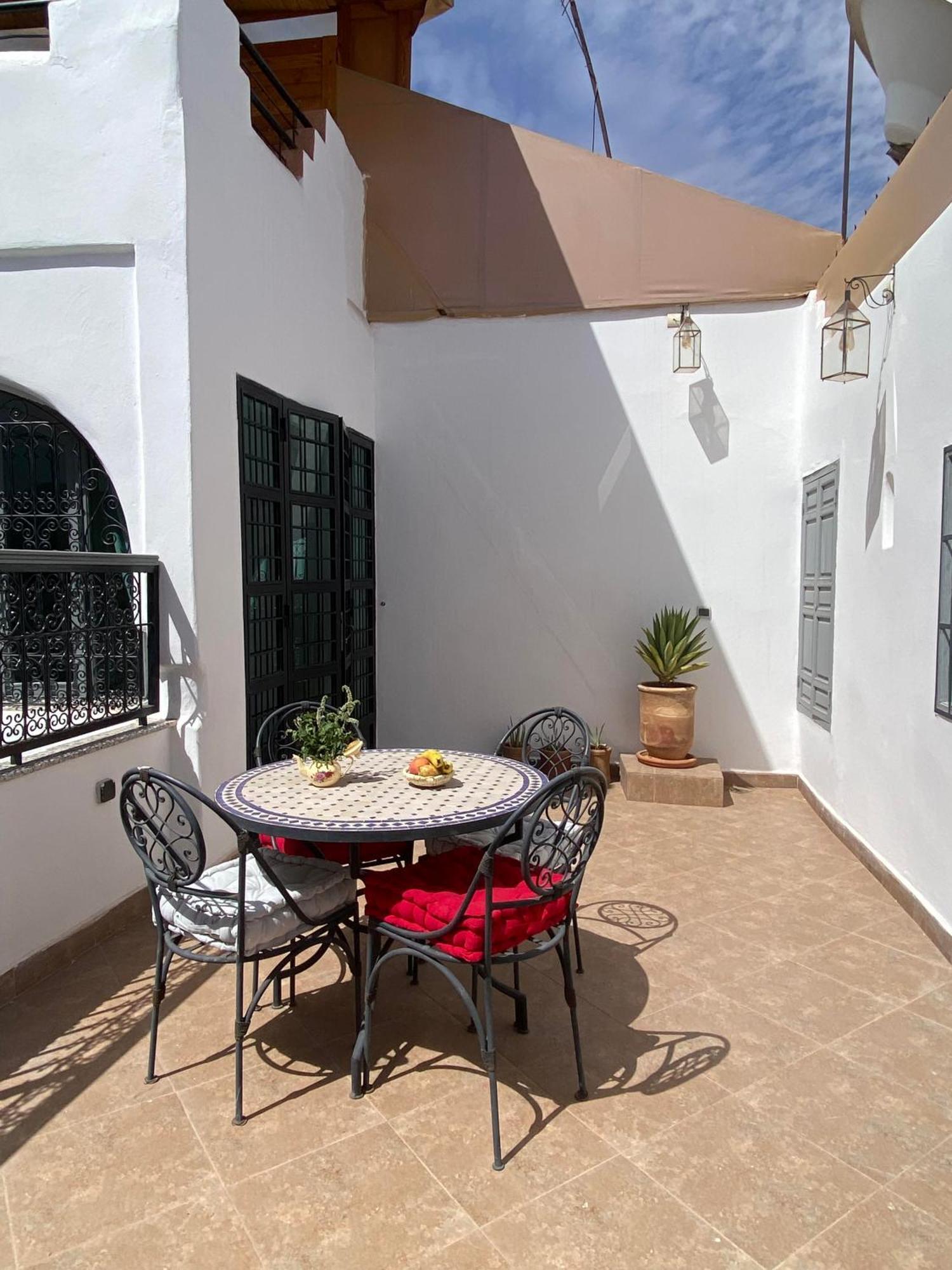 Riad Dar Omi Zahra مراكش المظهر الخارجي الصورة